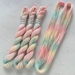手染め糸 🌸 綿糸(ラメ) 10/2『春色のしゃぼん玉』Col.1237 (約70ｍ)🌸 刺し子糸