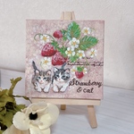 猫といちごの絵　猫アート　アクリル画　ミニキャンバス　アート