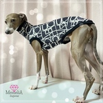 【ミニピン用犬服】スタイリッシュでかっこいい♡英字総柄のタンクトップ♡