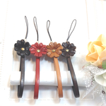 本皮薔薇ストラップ