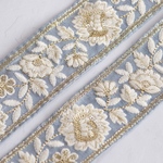 インド刺繍リボン　シルクフラワー【ライトブルー】刺繍リボン 刺繍リボン トリム ブレード ジャガードリボン チロリアンテープ レース チュールレース