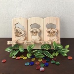 carmanpanda様オーダー品　木製　パグの携帯スタンド