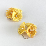 糸の花咲くピアス　イエロー　菜の花　ニャンドゥティ