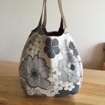 母の日セール❣️(送料無料)バルーン🎈バッグ　花柄グレー