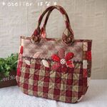 ボタンがポイント＊赤茶が可愛いアプリケ・チェックのバッグ ６＊