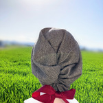 グレーのニット生地　医療用帽子／ガーデニング帽子／保護帽子