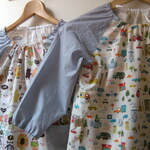  chrris91さまオーダー分■動物と乗り物のスモック２枚サイズ１１０