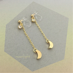 (再販＊)月とストーンのシンプルイヤリング✴︎