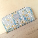 春財布🖤お花畑♥軽い長財布🖤可愛い♩フラワー♪お財布♪