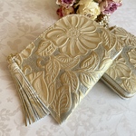 ミニ財布　コンパクト　 L字ファスナー　姫路レザー ✦ボタニカル柄 型押し✦お札を折らずに使えます♪