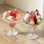 ミニチュア 豪華！さくら抹茶パフェといちごパフェ ピアス