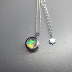 星の欠片カットクォーツネオンネックレスベゼル(ネオンオパールパープルオレンジ斑)8×8mm