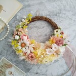 Jolie botanique＜corolle＞＊ハーフムーンリース＊春＊ミモザ＊プリザーブドフラワー＊お花＊ギフト＊結婚祝い＊新築祝い＊母の日