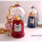 ガムボールマシンのバッグチャーム（赤）