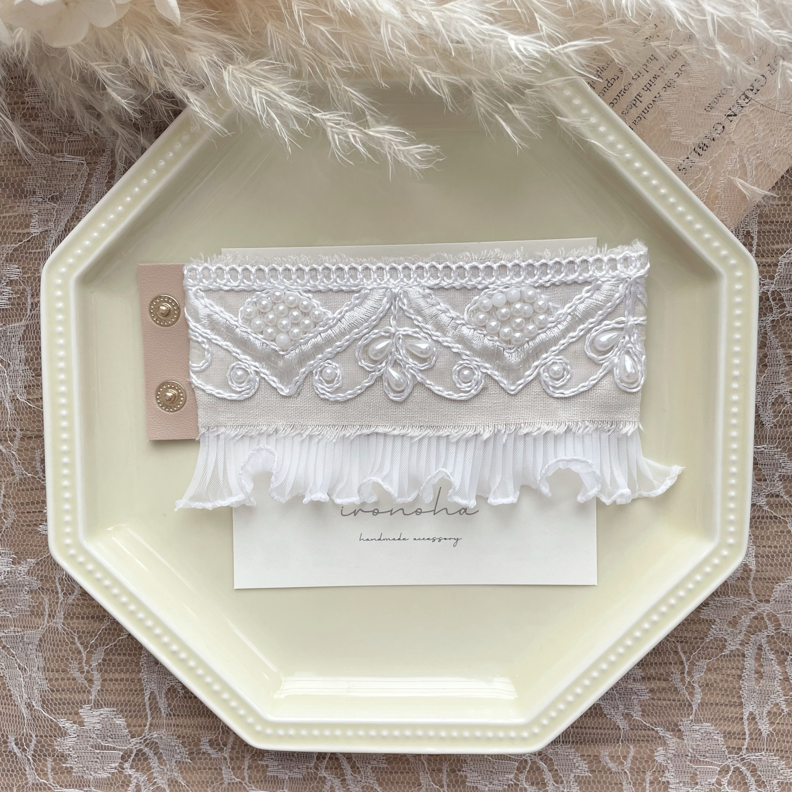 ホワイト〉インド刺繍リボン ポニーフック ラップリボン ヘアカフ 紐