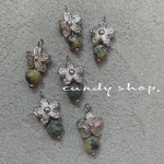 4pcs stone beads   petit charm  