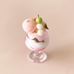 桜と三色団子なパフェ