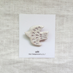 陶土のとりブローチ