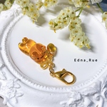 🉐蜂蜜猫ちゃん🍯🐱チャーム 送料無料 ぐで猫 レジン マスクチャーム