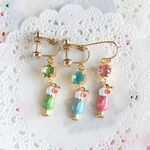 再販２◇レトロ可愛い♡クリームソーダ＊イヤリング＊ピアス＊ピンク・グリーン・ブルー＊キラキラ✨スワロフスキー＊ラインストーン＊マスククリップ