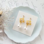菜の花×パール　ピアス/イヤリング