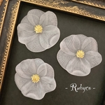 PF44　すりガラス風　ホワイトフラワーパーツ　5枚花びら　フラワー　30mm　8個