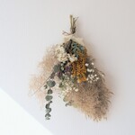 ミモザと小さなお花のantiqueスワッグ***　ドライフラワー　ふわふわ　ユーカリ