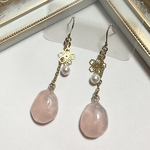 桜　レジン　チェーン　ピアス