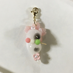 マスク・ファスナーチャーム　🌸お花見🌸串団子猫ちゃん　レジン