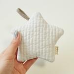 ☆ヌビキルト☆星のにぎにぎ☆パリパリ☆カシャカシャ☆出産祝い☆赤ちゃんのおもちゃ
