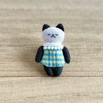 子猫のブローチ