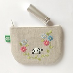 お昼寝パンダ　手刺繍   おサイフポーチ　手刺繍