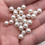 【希少な無穴】淡水真珠 一粒 ラウンド 6~6.5mm 小粒 鑑賞用【貫通穴＆片穴加工/スルーペンダント加工】