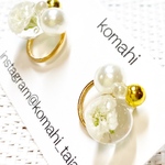 かすみ草のリングのついたピアス