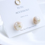mini flower ....   一粒ピアス/イヤリング 