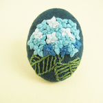 あじさいの手刺繍ブローチ