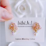 【受注販売】花とクリスタル（ユニコーンピンク）　ピアス・イヤリング