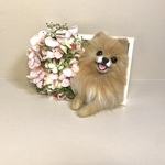 羊毛フェルト　ポメラニアンのフラワーフレーム　
