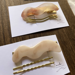 お団子ヘアにも最適 ⸝⋆うねうね   ヘアクリップ　ヘアバレッタ　ヘアアクセサリー　編みおろし　
