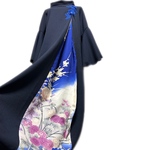 高身長！マキシ丈　着物リメイク　振袖　和柄　ワンピースドレス　濃紺×ブルー＆ホワイトに桜や鳥花　ビジュー付き青花モチーフレース　サーキュラ袖　丈130 L〜3L