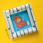 小さな絵「ほろ酔いウサギ」