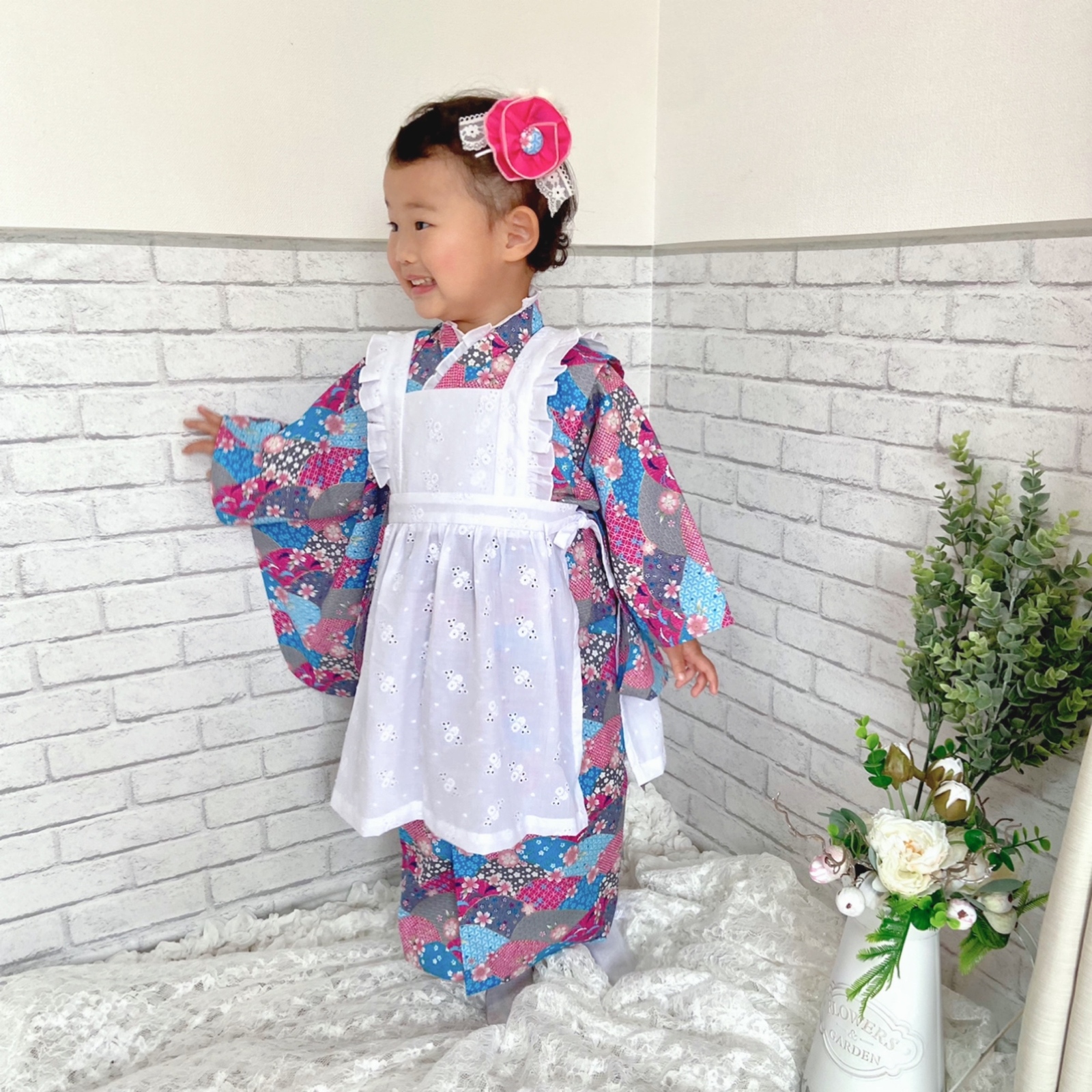 3歳お着物＆被布エプロンセット　ピンク×ホワイト　ハンドメイド 3歳お着物＆被布エプロンセット ピンク×ホワイト ハンドメイド