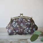 刺繍がま口ポーチバック　Clover