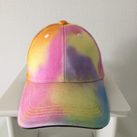 B レインボータイダイ柄キャップ