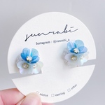ネモフィラの花畑 | ピアス イヤリング 