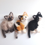 呼びました？猫ブローチ☆羊毛フェルト