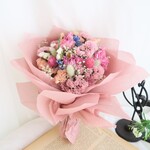 母の日フラワー【2023母の日早割】Sweetsprig　swag(花束)　春色ラナンキュラス&千日紅スワッグ　