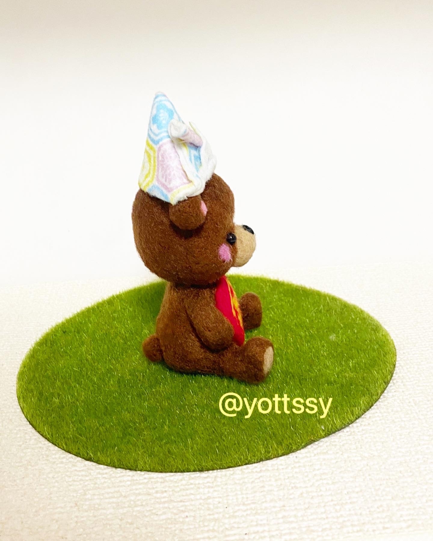 羊毛フェルト⭐︎ 兜がお似合い・くまの五月人形 - felt_yottssy