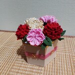 母の日  つまみ細工の和風カーネーション ミニ置物