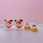 いちごサンデーのミニチュアピアス